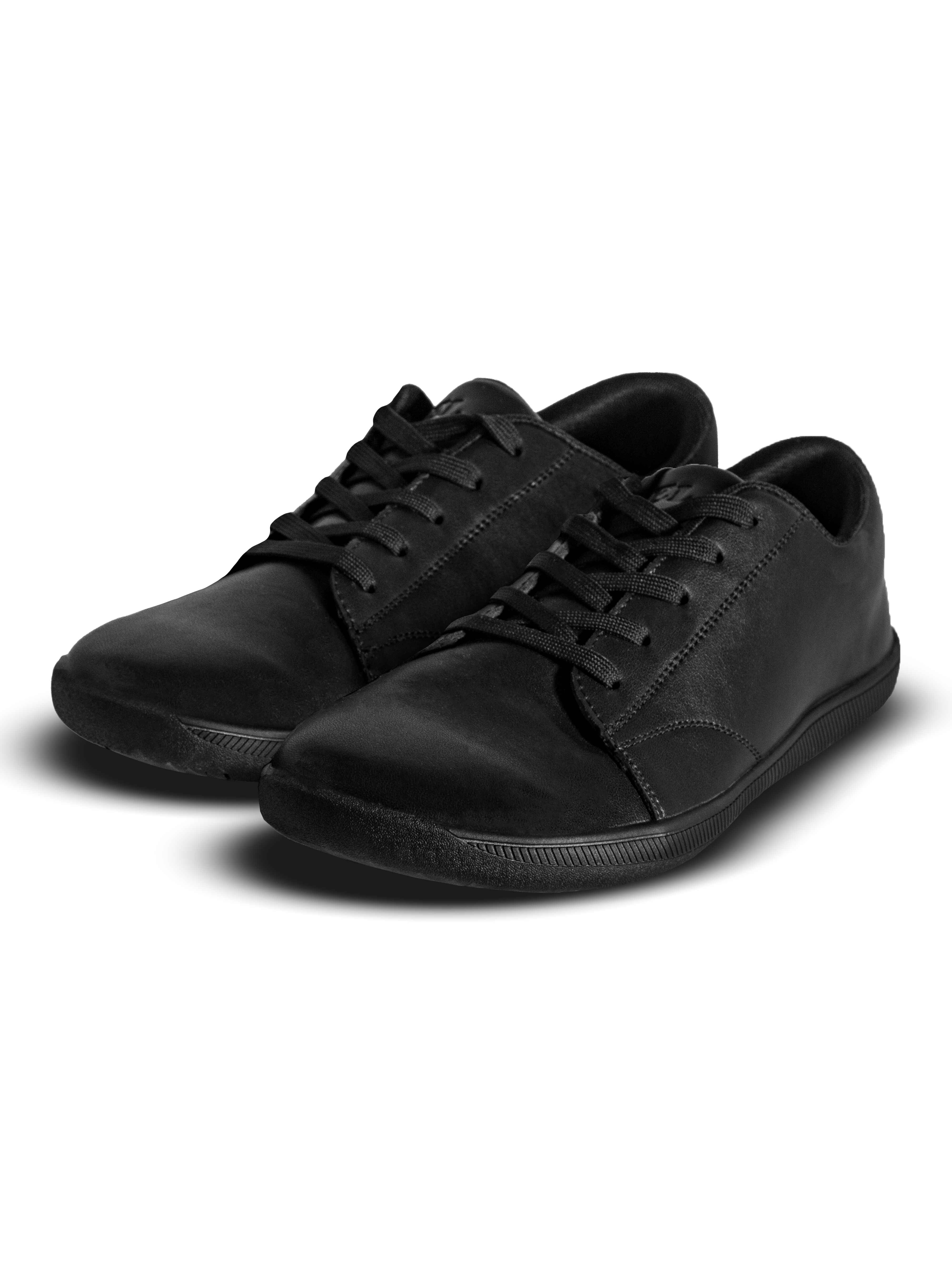 Czarne buty barefoot Mitochondriak