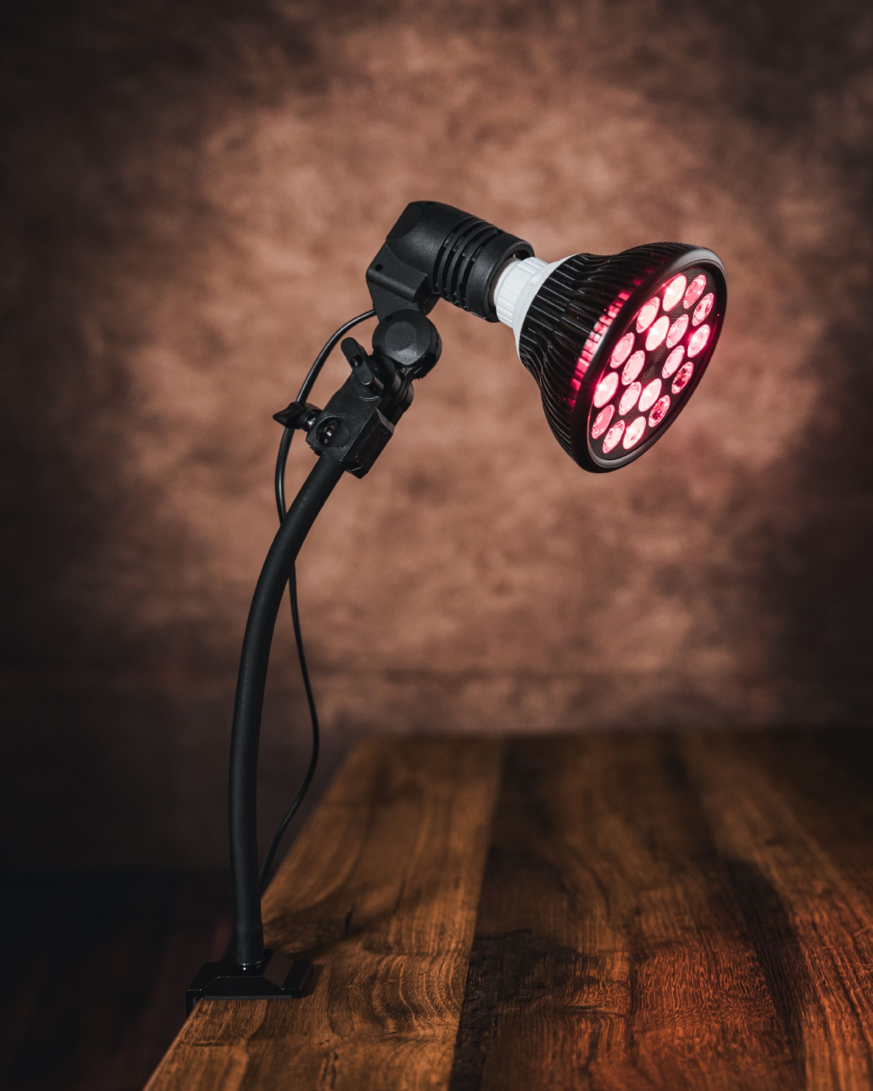 LED infražárovka Mitochondriak na terapii červeným světlem