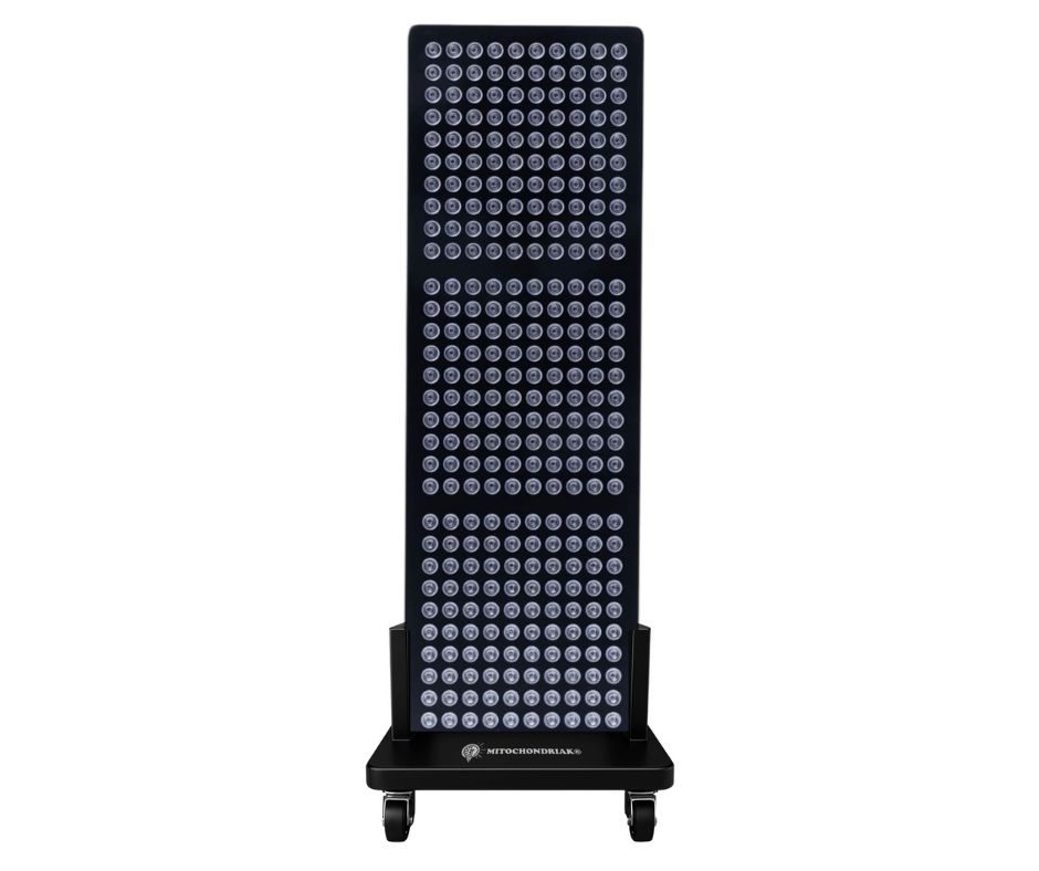 Panel Maxi ustawiony w stojaku podłogowym Mitochondriak